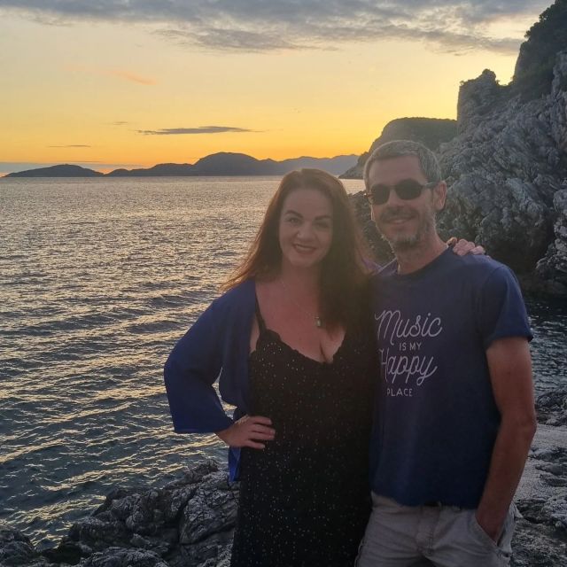 Look!! We can be romantic!! Last night's sunset!! 🌇 🌅 

We love Croatia ❤️❤️❤️

#sailing 
#croatia 
#sunset 
#romantic 
#sipsnskaluka 
#sunsail 
#love